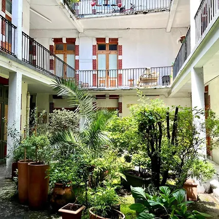 Le Patio * Bagneres-de-Bigorre