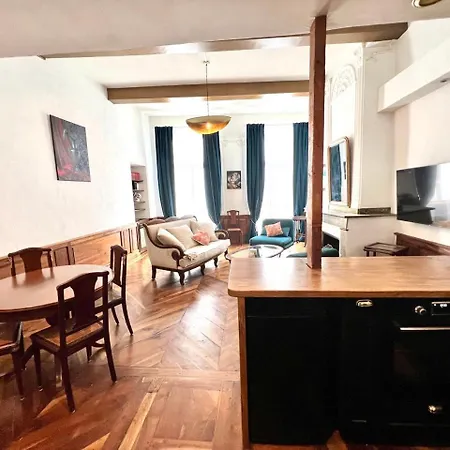 Le Patio Apartment Bagneres-de-Bigorre